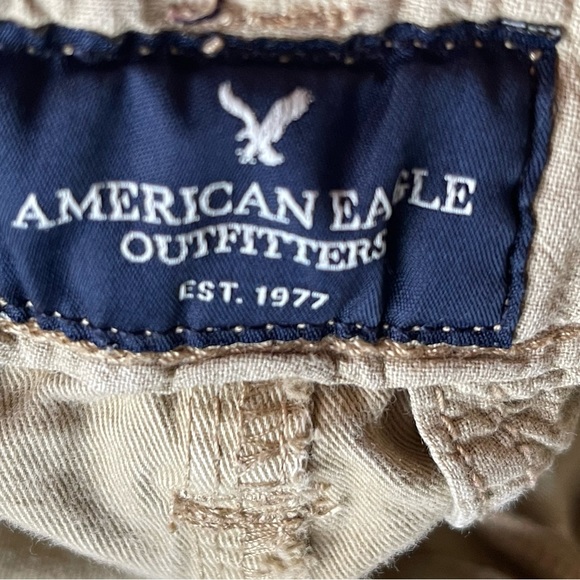 Men’s American Eagle Cargo Shorts, size 31 (tan) - Picture 4 of 4